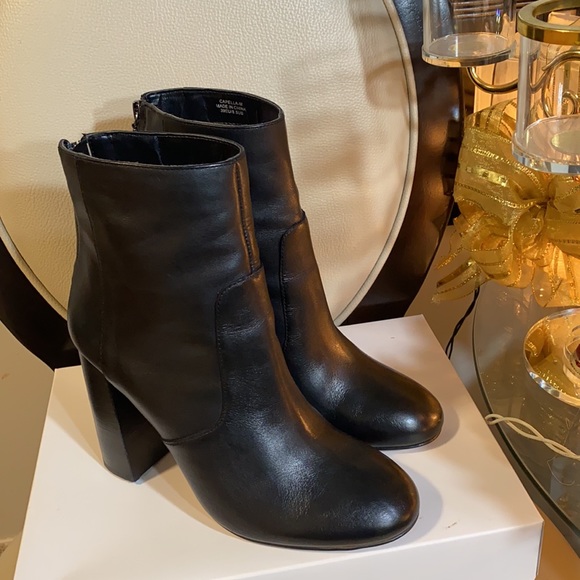 Beautiful French connection boots fairly used. - Picture 7 of 9